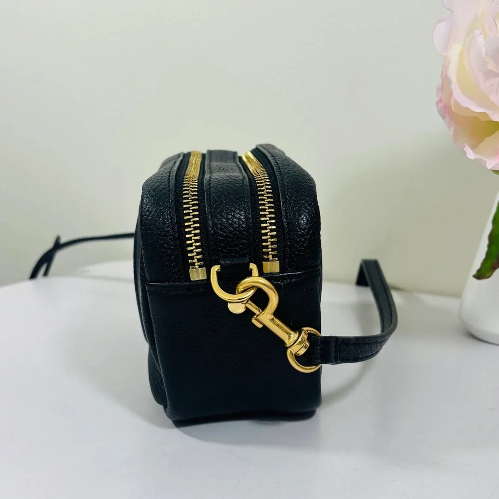 Tory Burch Purse Black Perry Bombe Mini Bag Pebbled Leather Crossbody Gold - Picture 2 of 9